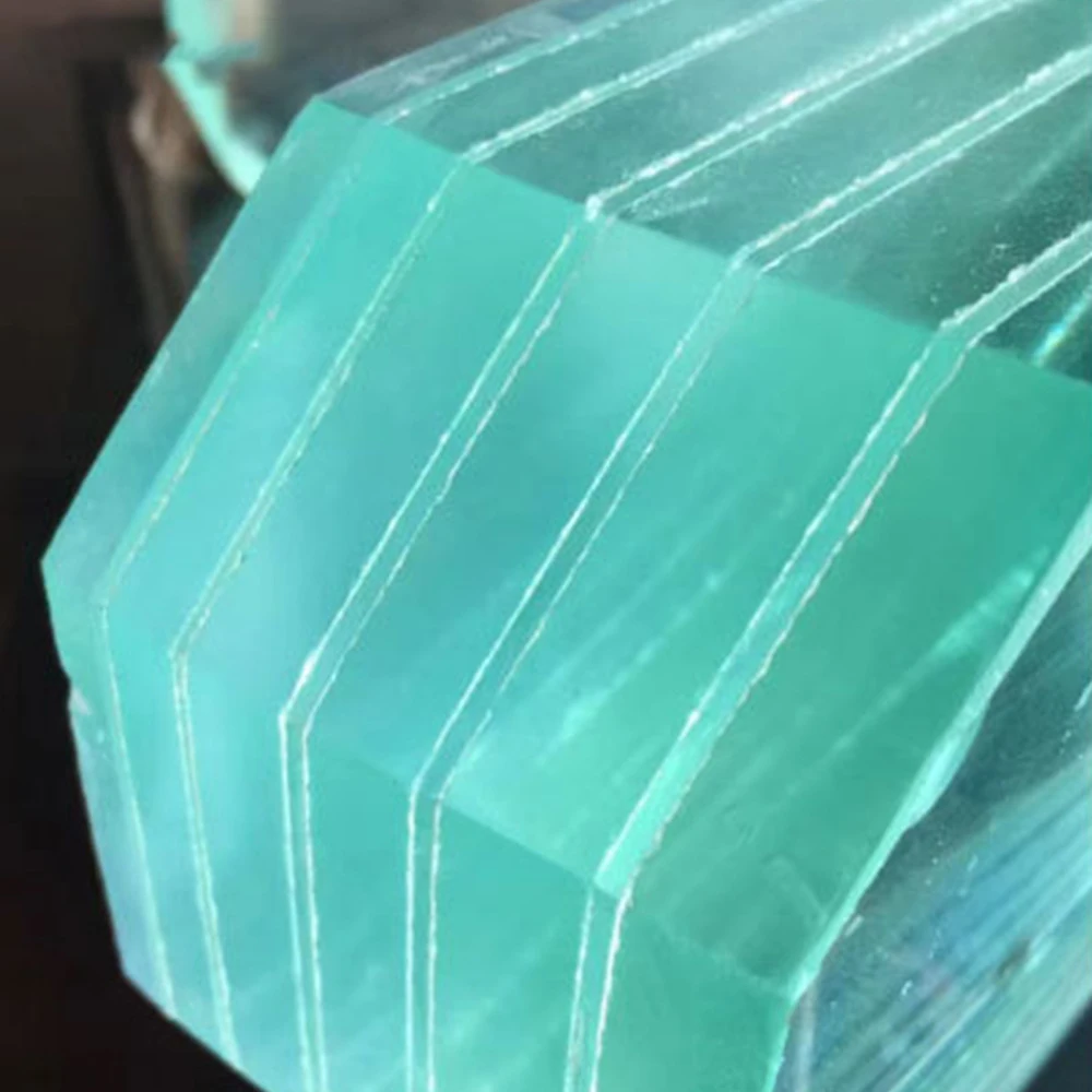 Can Customize Various Anti-Smash, Explosion-Proof, Bullet-Proof, Tempered Glass Factory Car Armored Car Bulletproof Glass