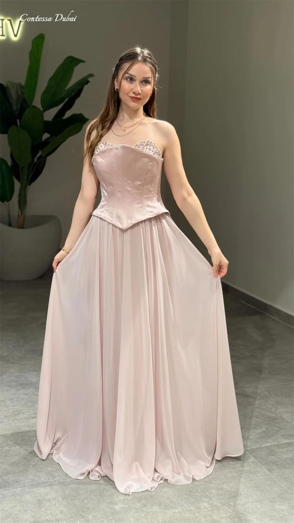 콘테사 맞춤 이브닝 드레스 프롬 드레스 정장 가운 웨딩 게스트 드레스 스트랩리스 비즈 장식 쉬폰 롱 드레스 A라인 맥시 우아한 드레스