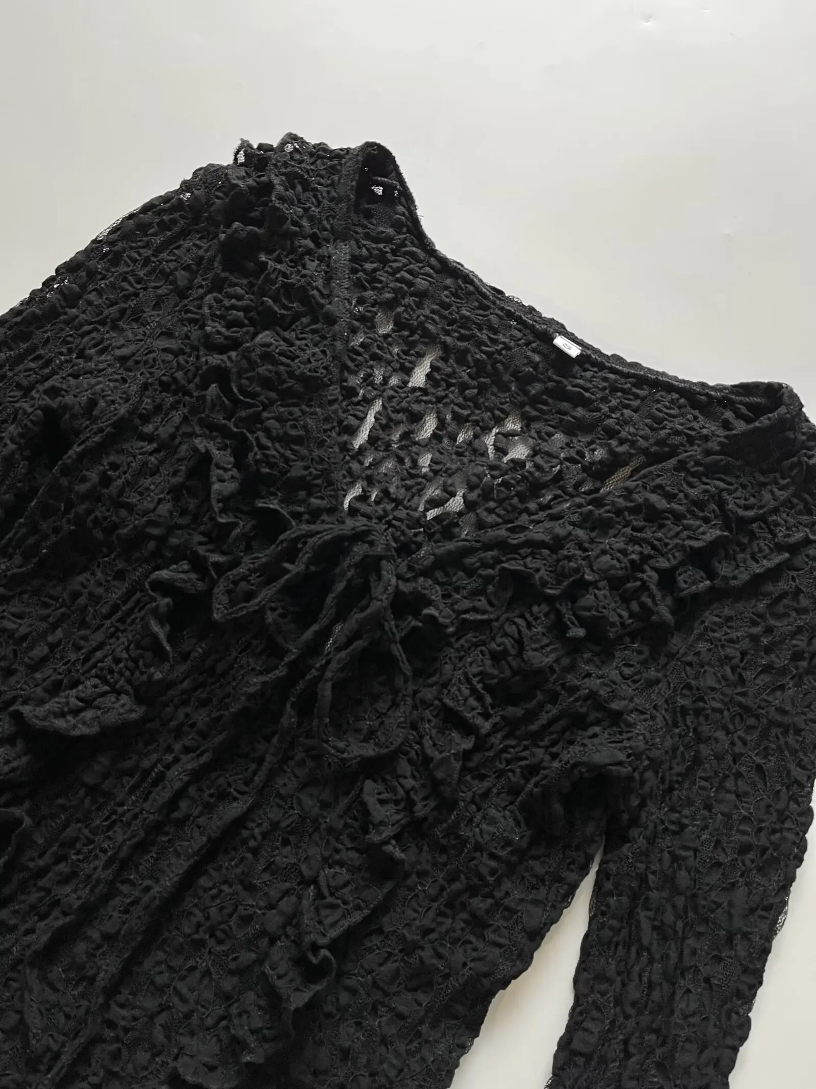 YY0325 25 Spring New Product Women's Wear Bow Decoration Slimming V-neck Lace Splicing Long sleeved Shirt Top 4813319