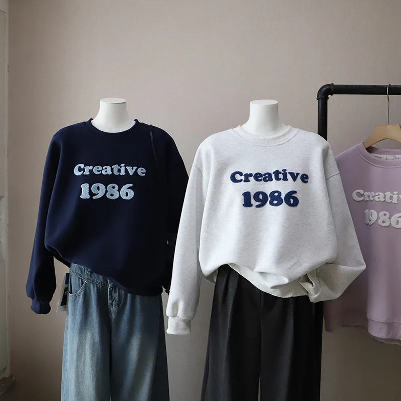 Sudadera informal versátil con Bordado de letras para mujer, Top redondo holgado Ne, recién llegado, Material de terciopelo Thi 2025