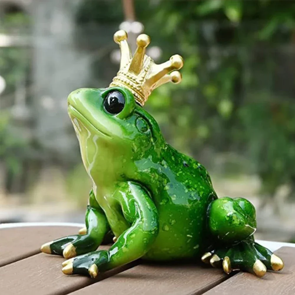 

Decoration Craft,Frog Crown Prince Figurine Amazing Ornament Collectible Cute Statue Decorations Gift for Women Lover Room Decor