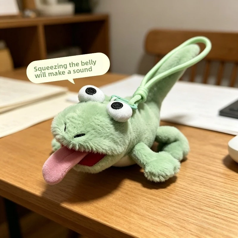 1/2PCS Funny Squeaky Lizard Keychain Plush Gecko Stuffed Animal with Long Tongue Bag Pendant Prank Toy for Adults Gift