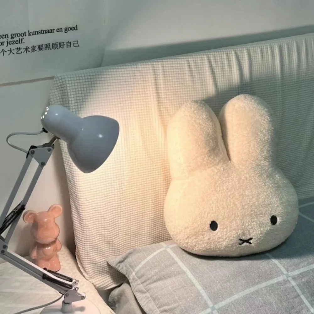 Bonita muñeca de conejo Miffy, muñeco de peluche de dibujos animados, cama, almohada de compañero, comodidad curativa cálida, cojín suave para sofá, regalo de cumpleaños