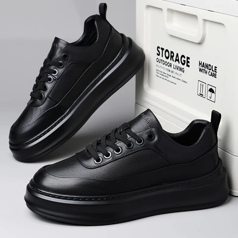 Men's new British comfortable and versatile black lightweight and breathable thick soled board shoes 240929