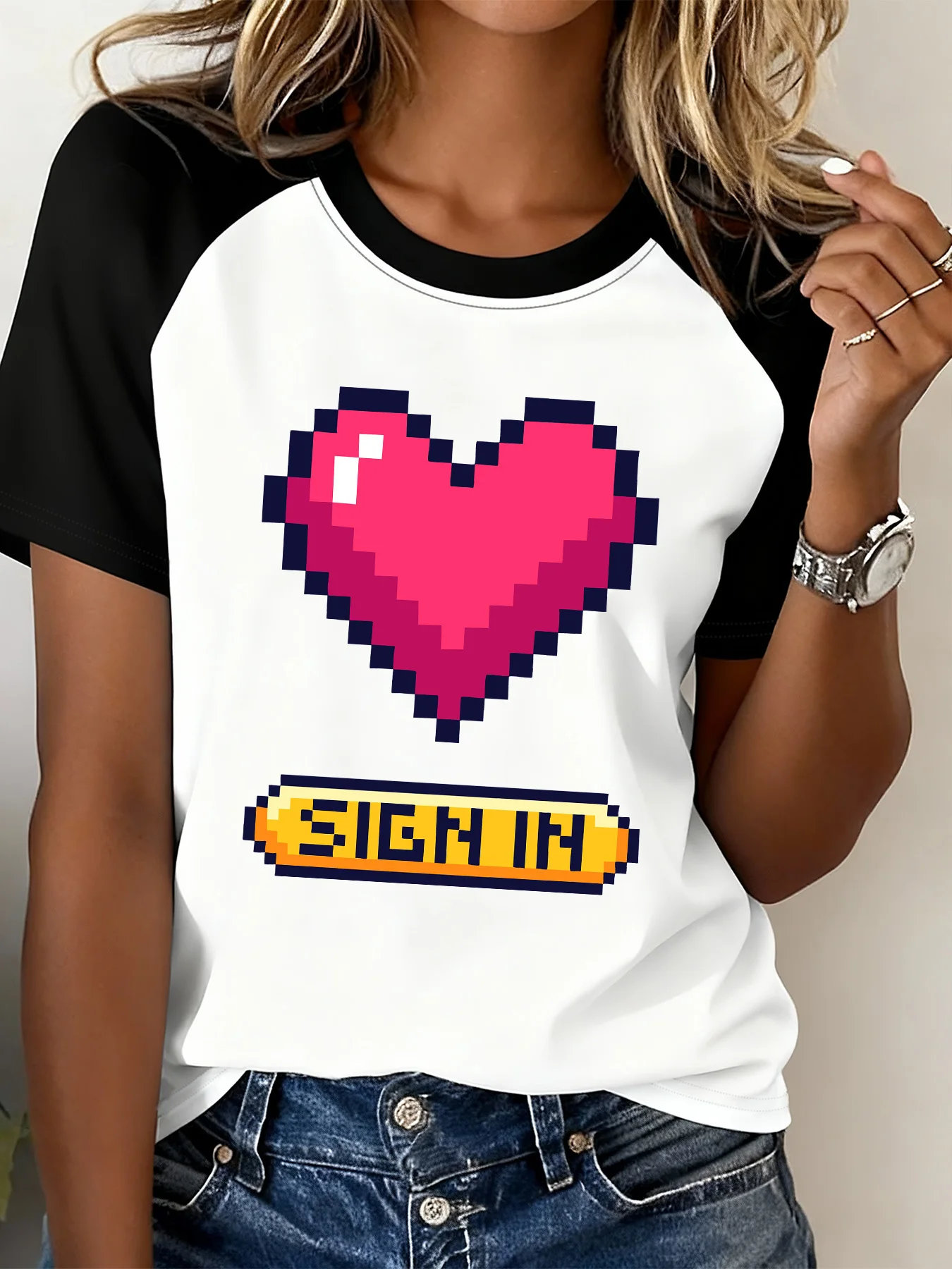 Fashionable T-Shirt with Black and White Color Combination, Pixel Heart Letter Print, Raglan Short Sleeves, Casual and Trendy Top