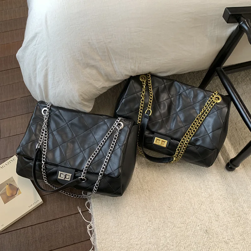 

2025 Large Capacity Commuter Tote Bag, Women's Spacious Underarm Purse, Shoulder Crossbody Bag, Chic Day to Night Sling Bag