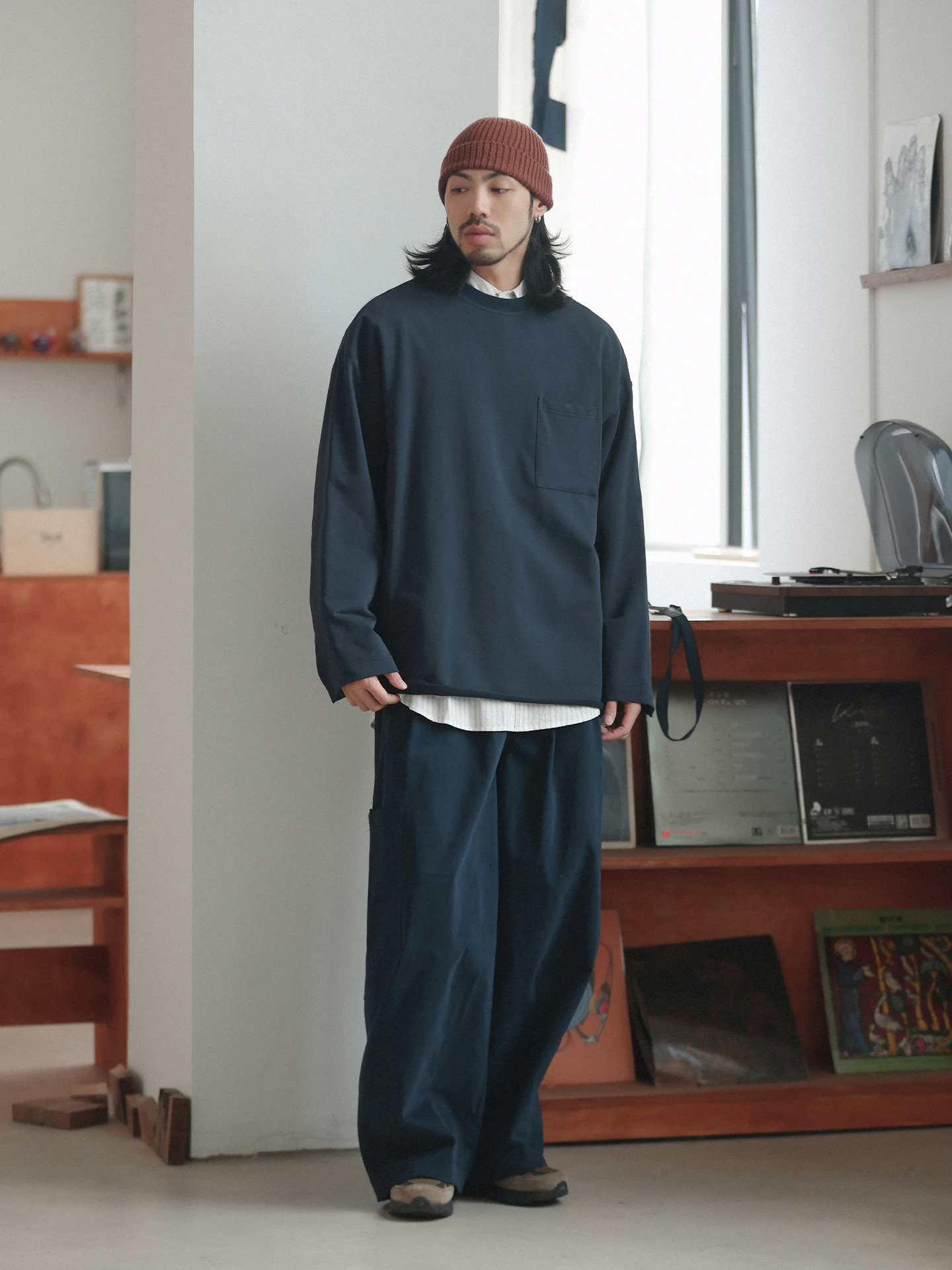 

Футболка Noears в японском ретро-стиле, синяя, с длинным рукавом, молодежная, с цветными рваными краями на плечах, повседневная, для осеннего многослойного образа