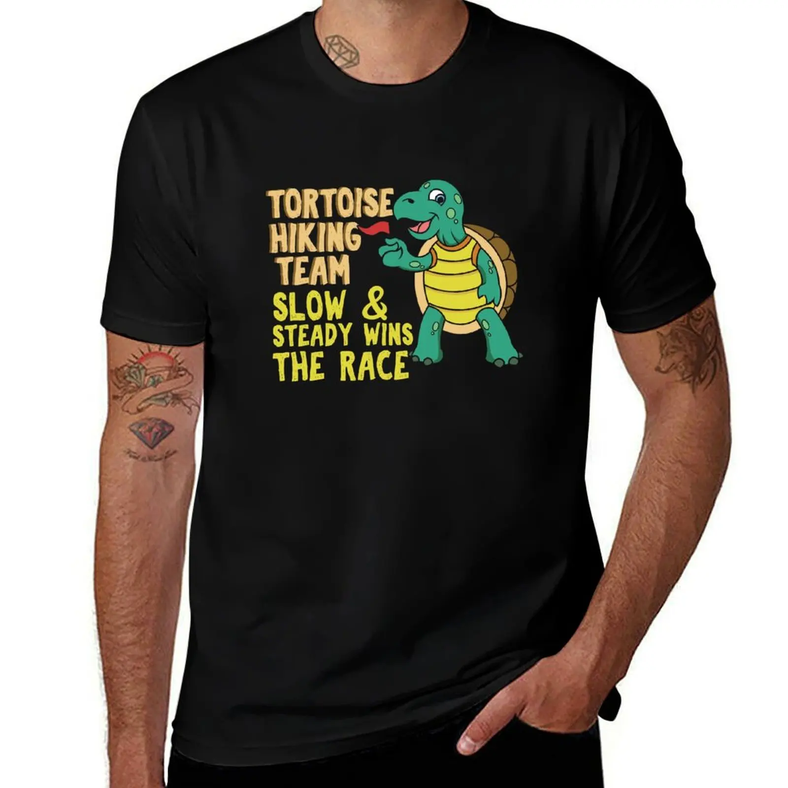 T-shirt de randonnée Tortoise Hiking Team Slow and Steady, cadeau pour les randonneurs, t-shirt de vacances pour l'extérieur
