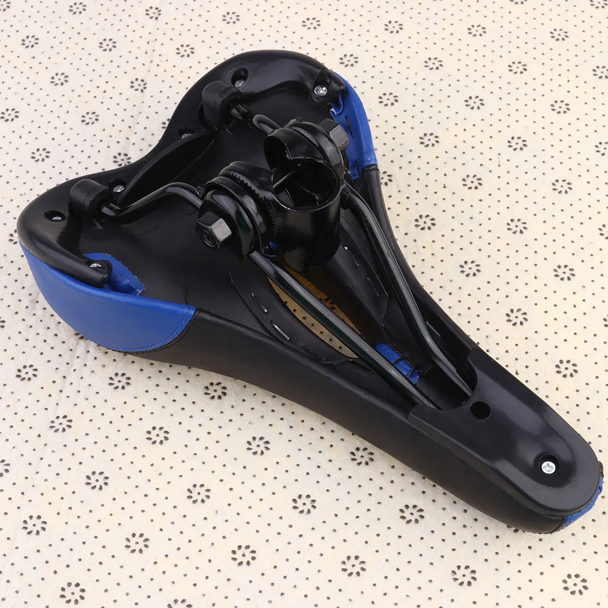 

Mountain Bike Saddle Thickened Breathable Seat For Bikes Comfortable Shock-Absorbing Cycling Saddle Long Rides Ergonomic Design