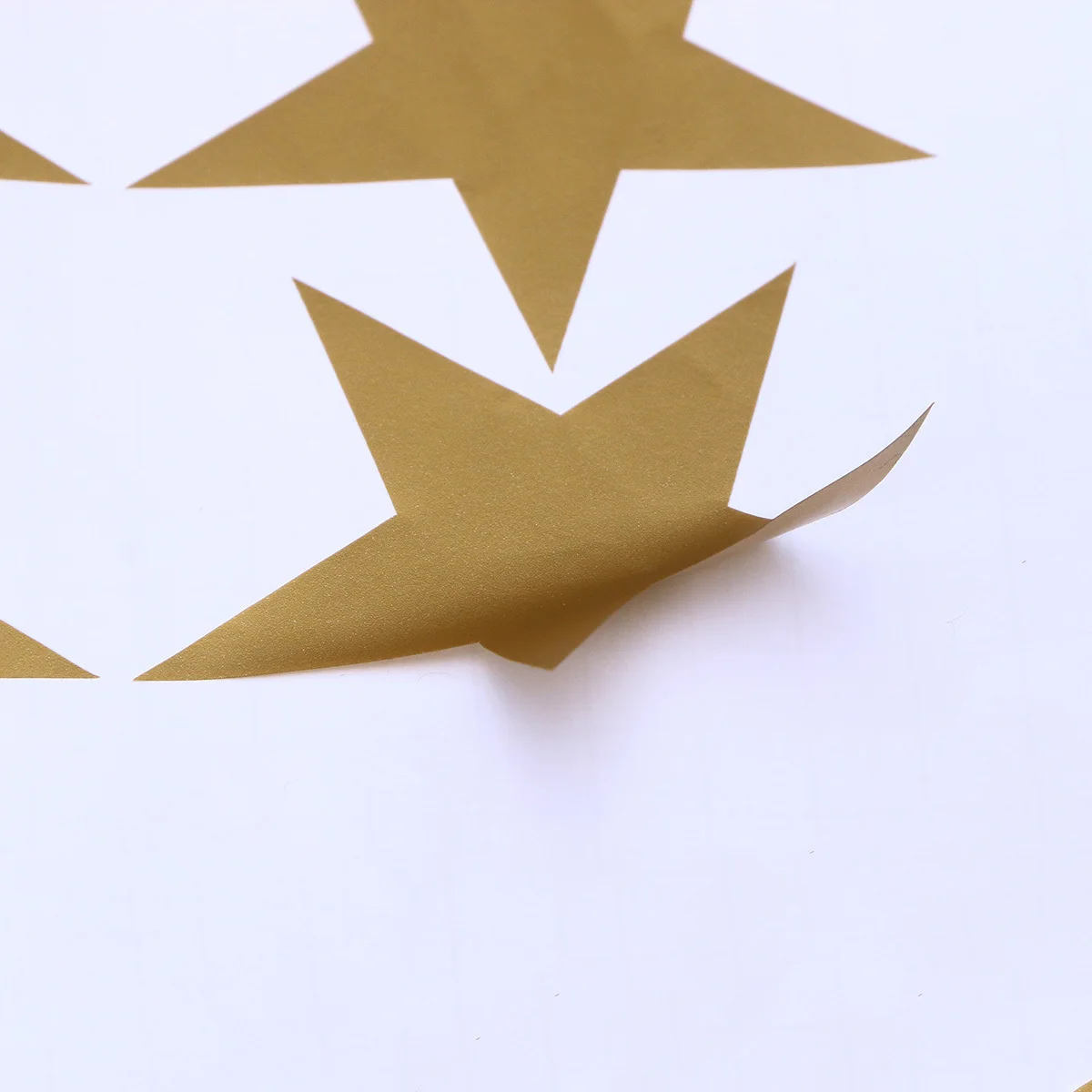 

130Pcs Stars Wall Decal Gold PVC Removable DIY Nursery Bedroom Decor Easy Peel Stick Home Decoration 3 Sizes Stars Wall Decal