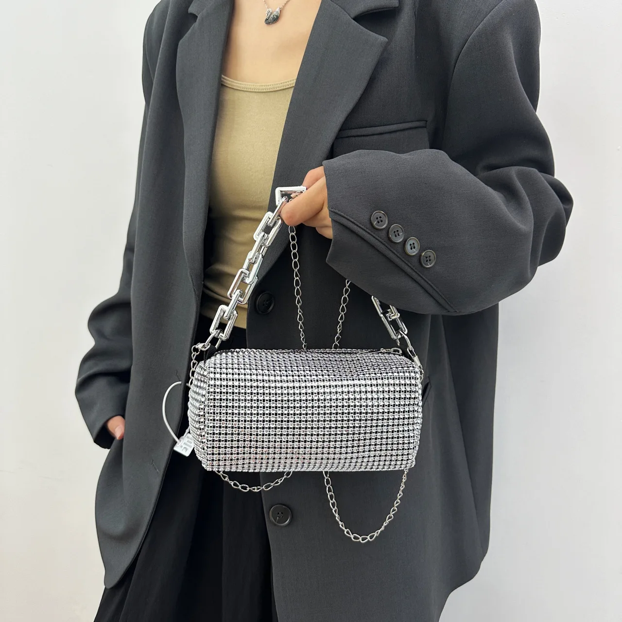 

1PC Full Version Rhinestone Bucket Bag Sparkling Chain Ball Bag Women's Mini Hand-Held Crossbody Bag