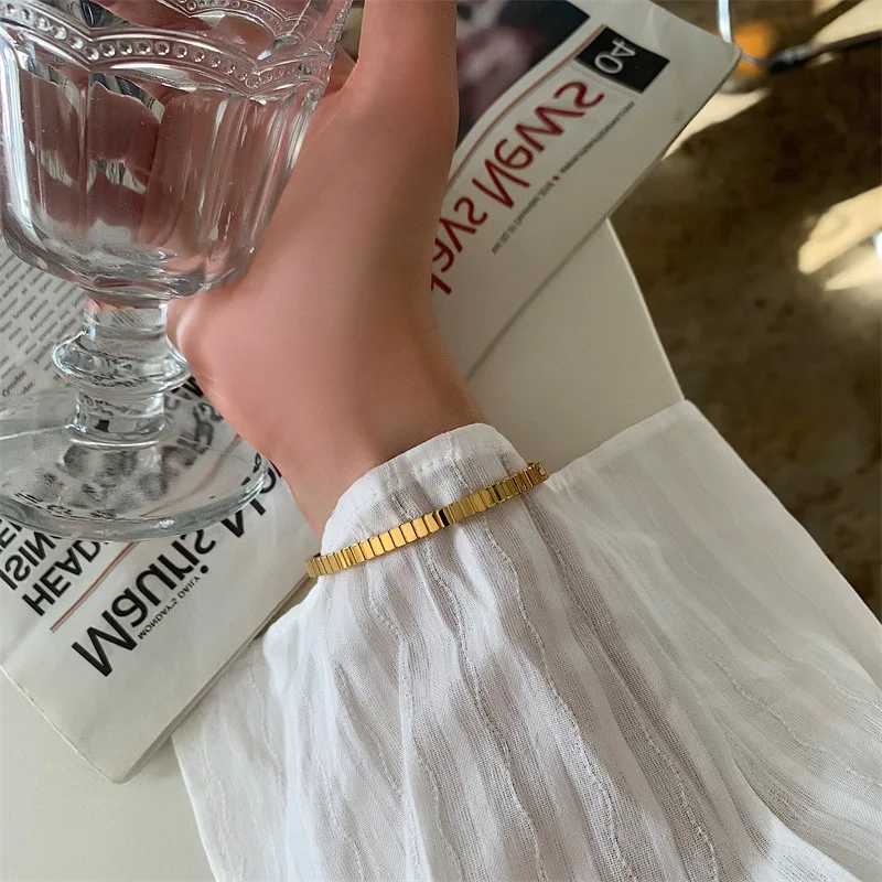 Vintage Stripe Lattice Stainless Steel 18K Gold Plated Wrist Bangle Bracelets for Women Waterproof Fashion Jewelry Gift