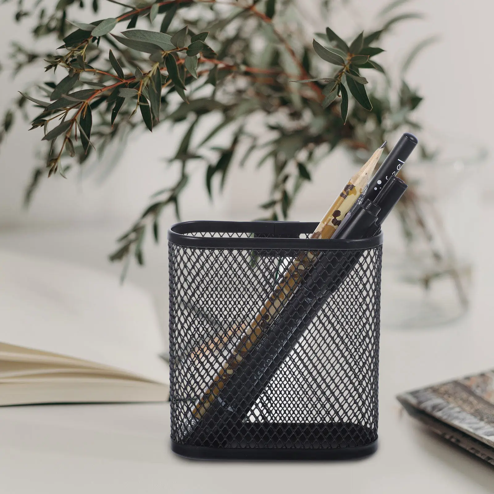 Elegant Mesh Pen Holder Iron Material Easy Clean Desk Organizer for Pens Pencils Makeup Brushes Painting Tools Office Use