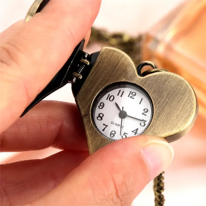 Vintage Bronze Engraved Happy Words Crystal Deco Unisex Quartz Pocket Watch Sweater Necklace Fob Chain Collectable Timepice Gift