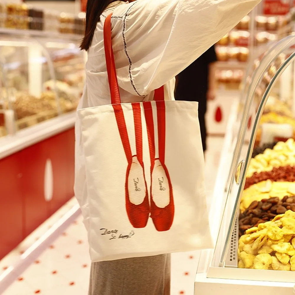 

Холщовая балетная сумка на плечо, милая большая вместительная обувь с носком, сумка на шнурке, повседневная мини-сумка в корейском стиле с подвеской для путешествий