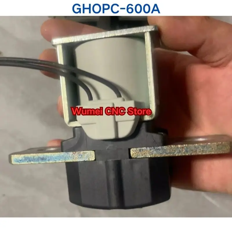 90%new Ghisalba Contactor  GHOPC-600A   AAV66876