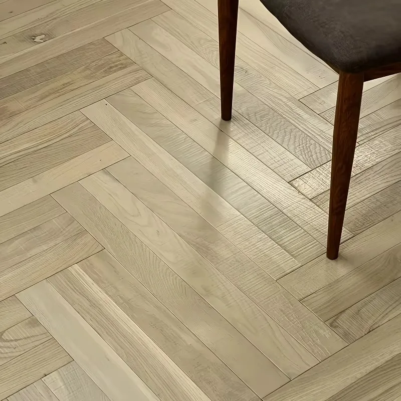 Customized size Bestselling Three-layer Oak Luxury Flooring Engineering Herringbone Reinforced Flooring For Residential And Comm