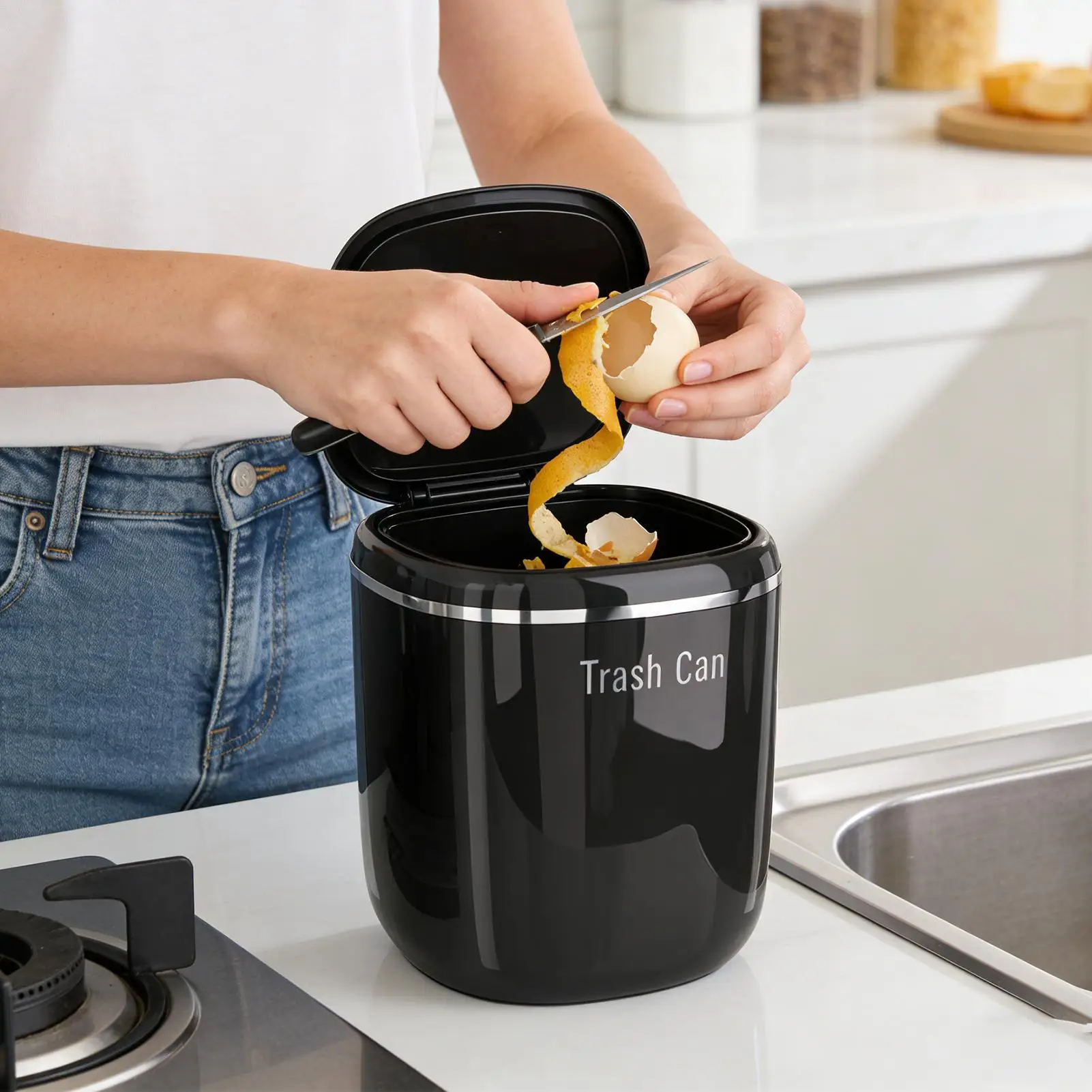 Mini Desk Trash Can…