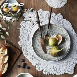 Oval Silicone Placemats Dinner Table Thicken Mats Heat Insulation Waterproof Dish Pad and Drink Spills Coasters Kitchen Gadgets