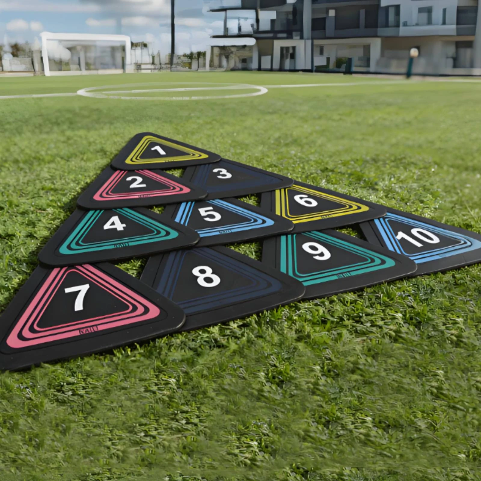 10 Pieces Triangular Floor Marker Indoor Outdoor Numbered Training Marker Sports Gear Lightweight Easy to Move