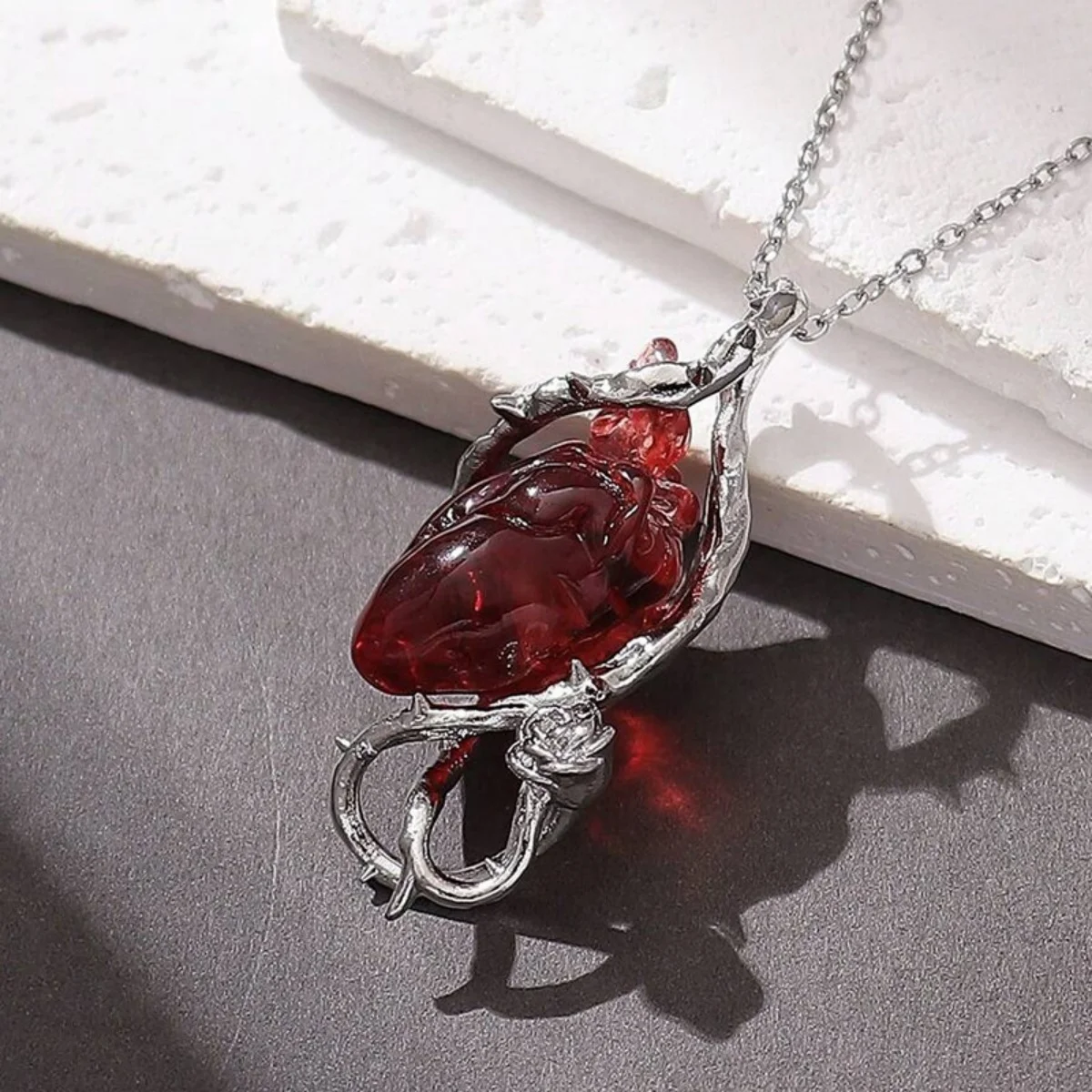 Halloween Kreative Schlangen-Umwickelte Rote Herz-Anhänger-Halskette für Damen und Herren, Gothic Punk Dornen-Rosen-Blumen-Choker, Party-Schmuck – Detail 24