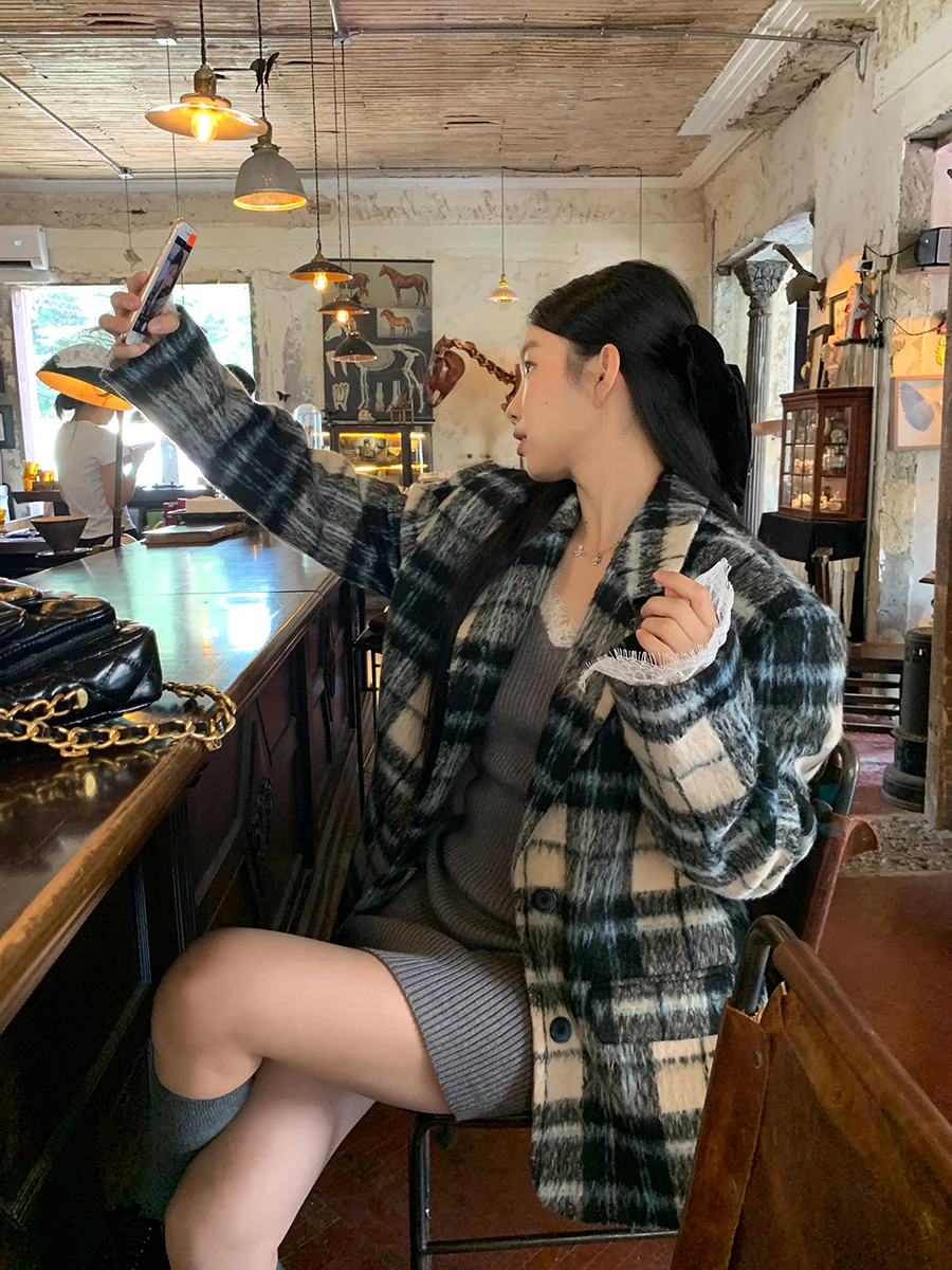 

Красное женское шерстяное пальто Celebri Studio, осень-зима 2025, новый высококачественный клетчатый костюм, верхняя одежда длиной до плеч