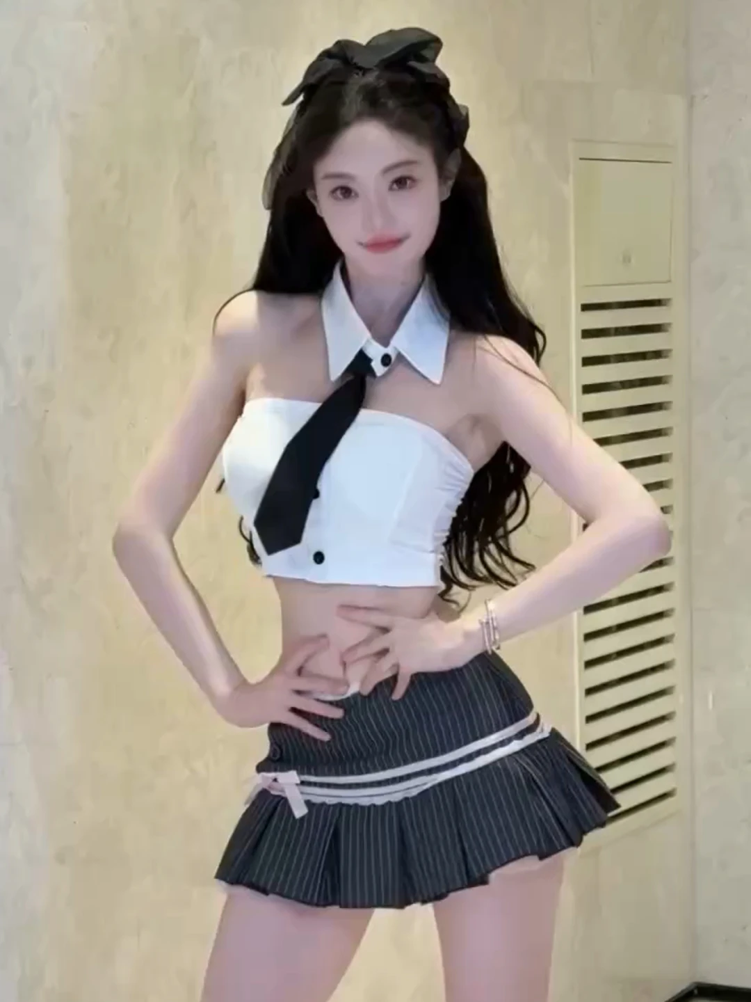 Sexy Retro Spicy Girl White Strapless Vest Top And Skirt Set Lace Striped Patchwork Pleated Spring Fashion Women's Outfit