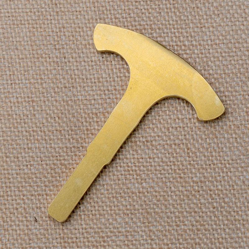 DIY Handmade Multifunction Brass EDC Personalized Modification Key Outdoor Portable Multifunctional Motorcycle Key Tool