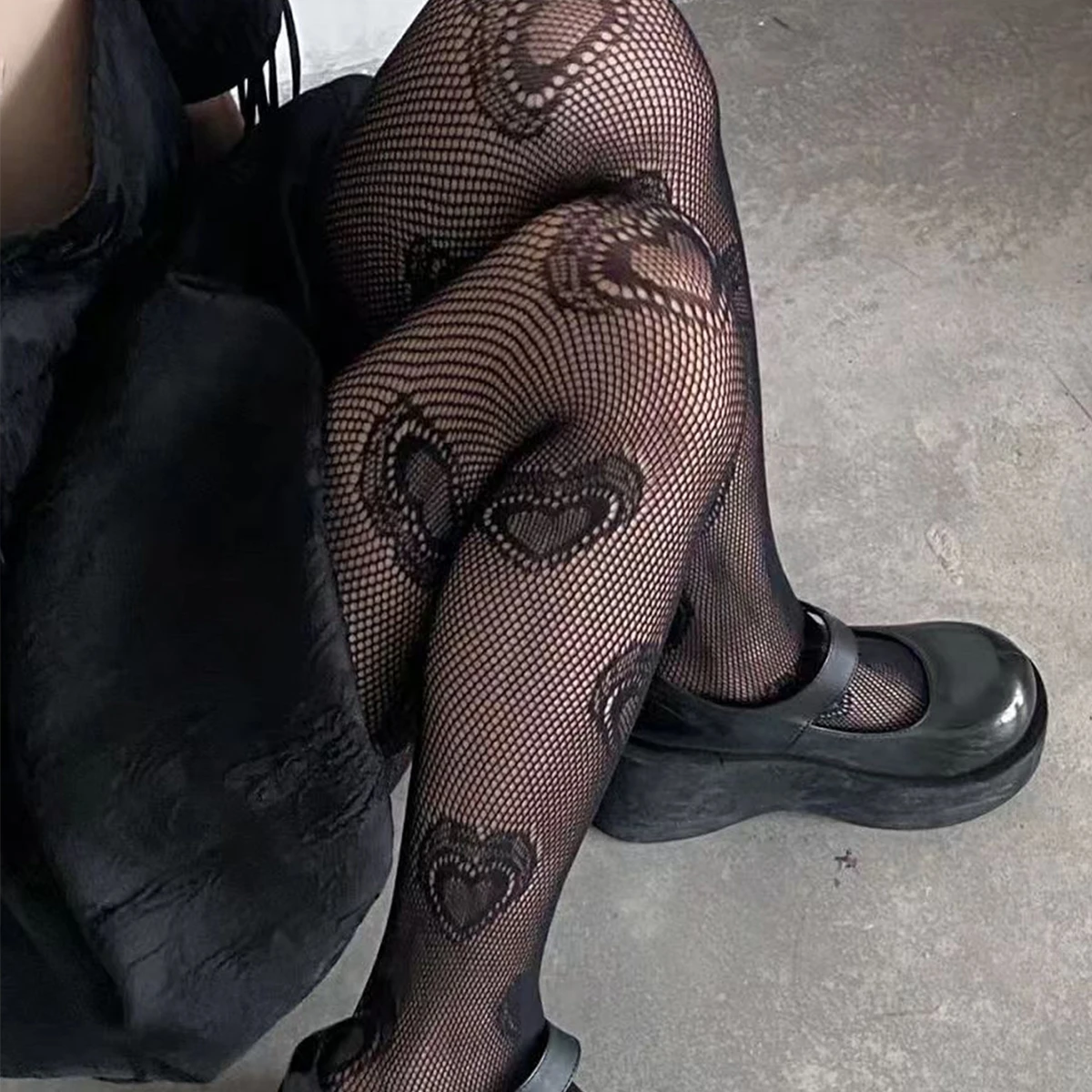 Fishnet ถุงเท้าตาข่ายเซ็กซี่น่ารักลายหัวใจแบบซีทรูสำหรับงานเลี้ยง