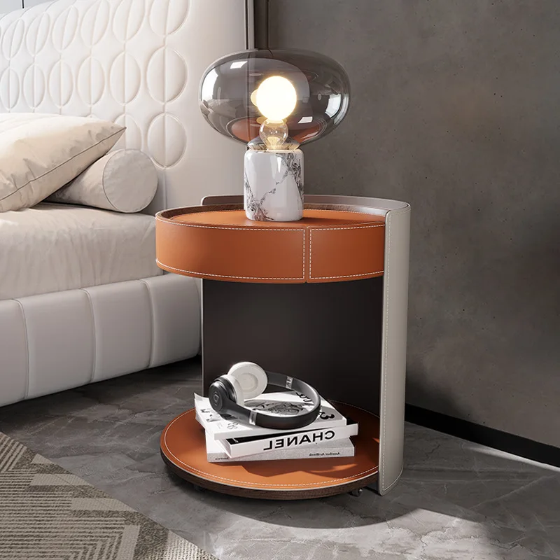 

Movable bedside table Saddle leather Italian minimalist round with pulley