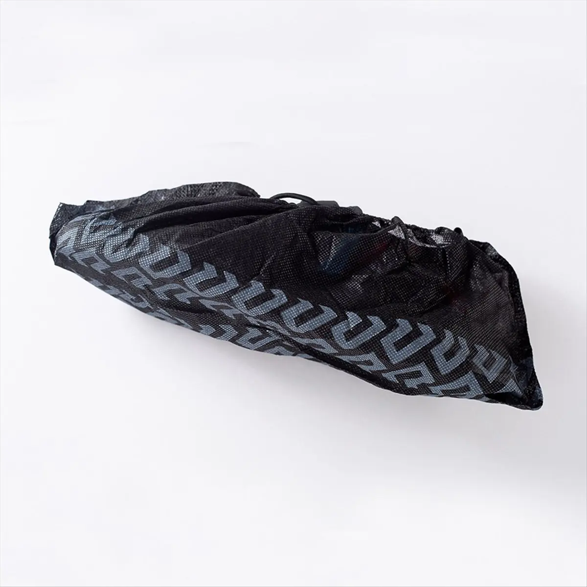 AT33 100pcs Disposable Shoe Covers Thick Recyclable Shoe & Boot Covers, Dust Proof, the Size Fit Most,Indoor/Outdoor