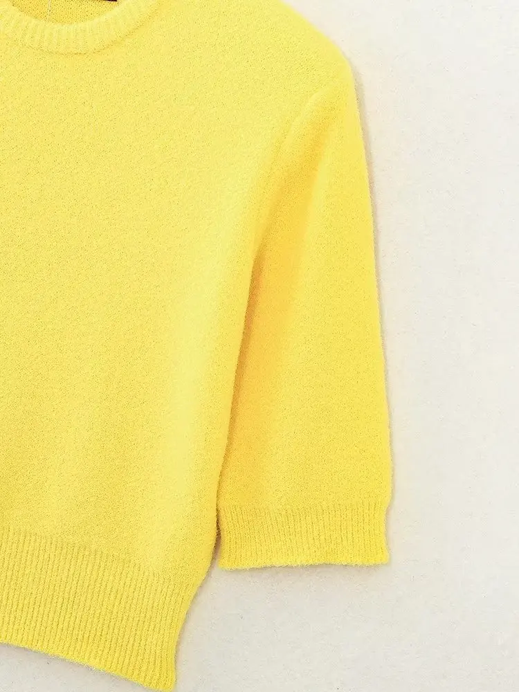 Maxdutti Fashionable High Street Sexy Tshirts Women Waistless Cropped Top Round Collar Knitted