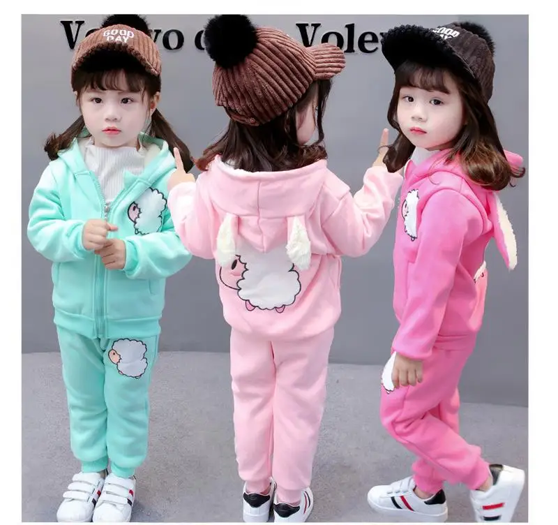 Herbst-Winter-Kleidungsset für Jungen und Mädchen, Kinder-Plüschanzüge, lässige, warme, dicke Outfits mit Cartoon-Bären-Motiv, Trainingsanzug für 0-5 Jahre – Detail 15