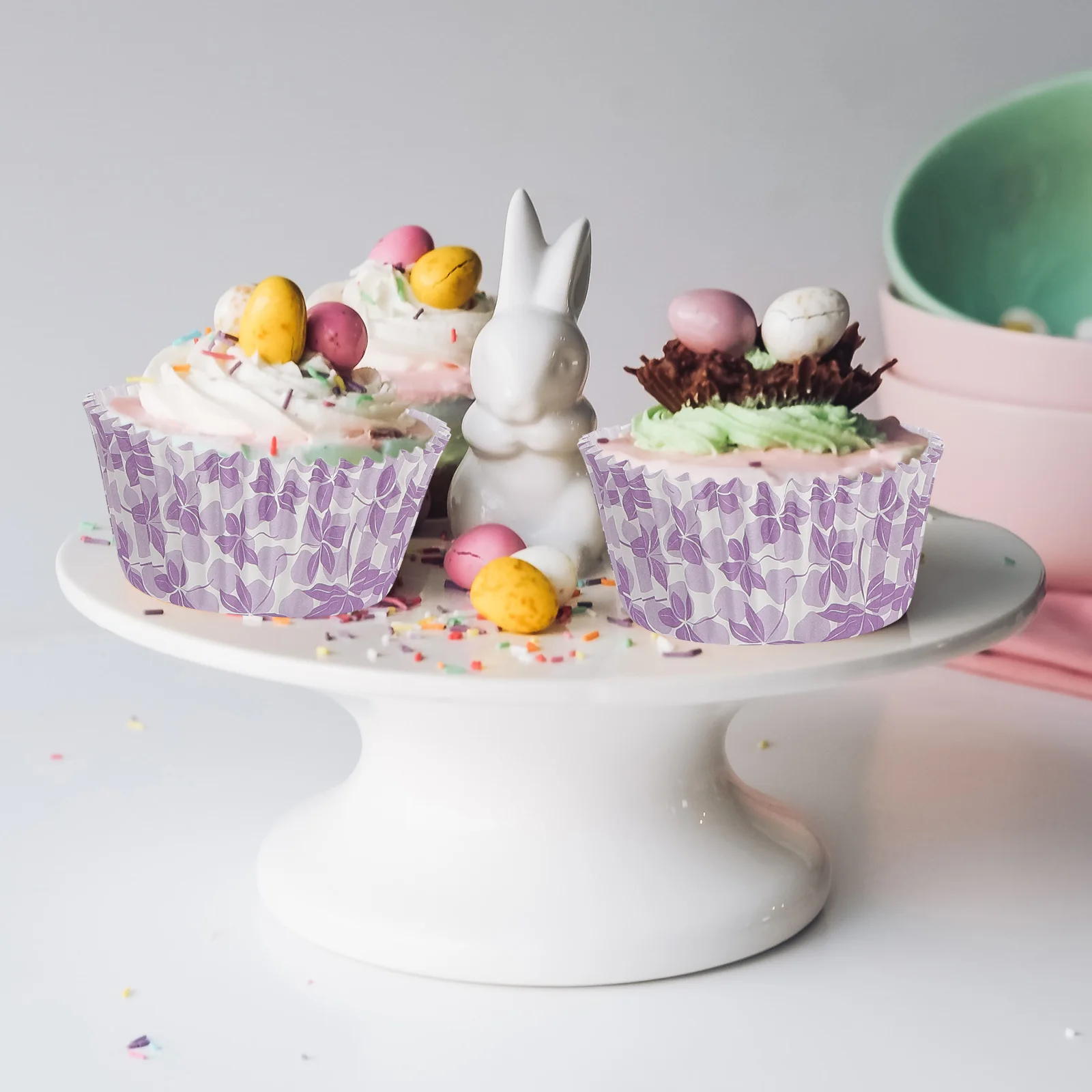 

200 Pcs Cake Cups Baking Mold Cupcake Liners Wrapping Muffin Cups Parchment Pastry Disposable Premium Safe Durability