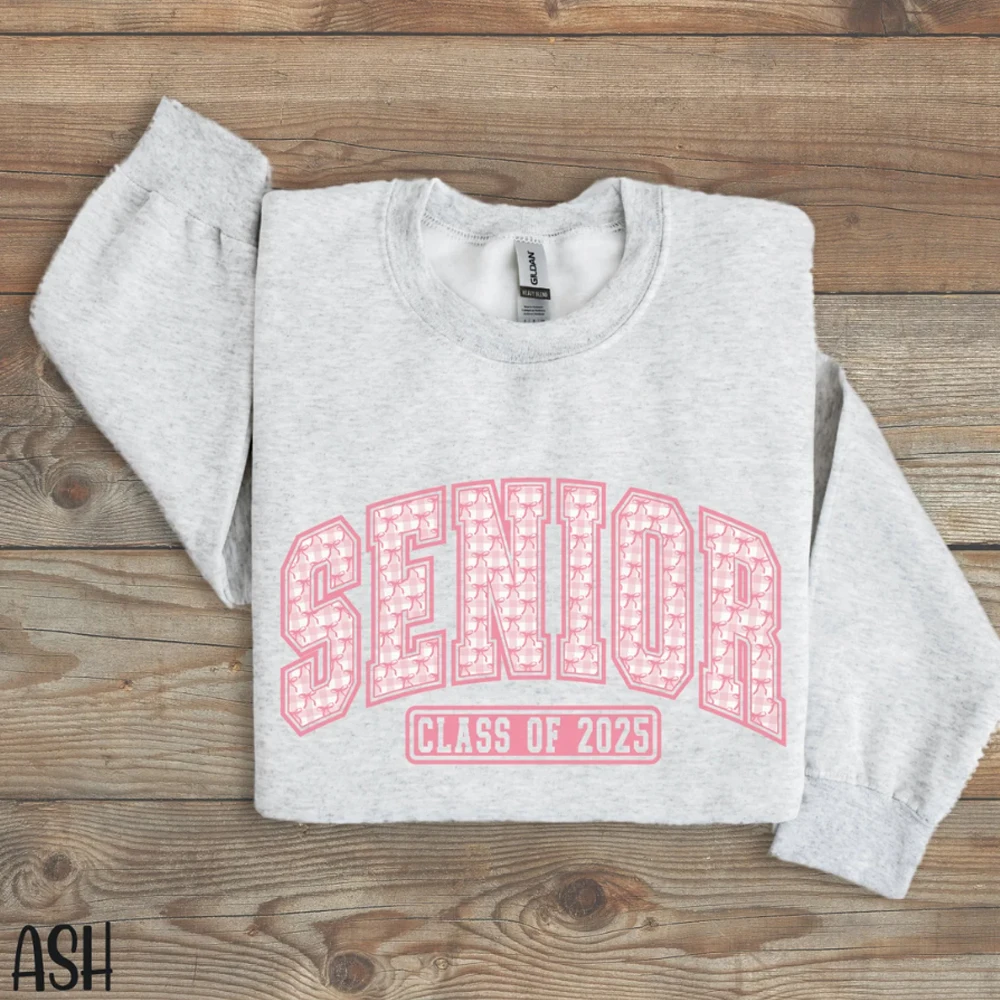 Senior 2025 Crewneck Sweatshirt Gift for High School Clothes Coquette 2025 Senior Sweater 2025 Graduation Gift Tees