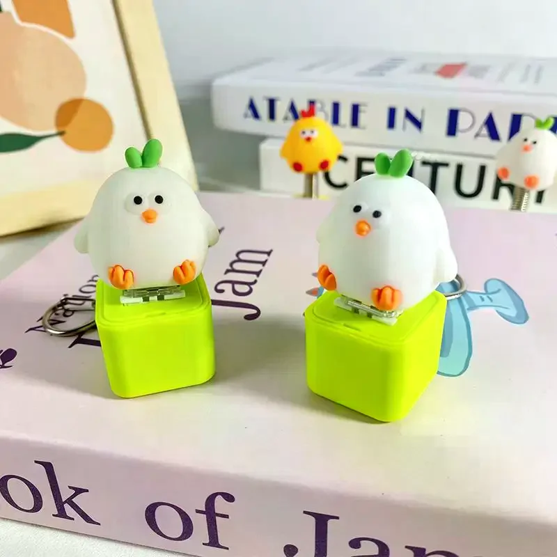 Creative Sound-making Garlic Bird Doll Toy Keychain: Men Women Cute Cartoon Plastic Festive Gift