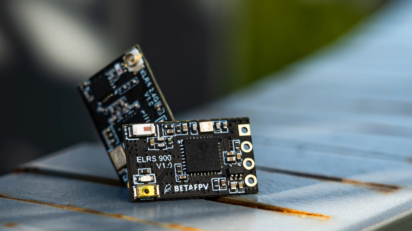 

BETAFPV ELRS 2.4GHz 915MHz Nano Receiver 2.4G RX ExpressLRS Long Range Low Latency For RC FPV Long Range Racing Drone