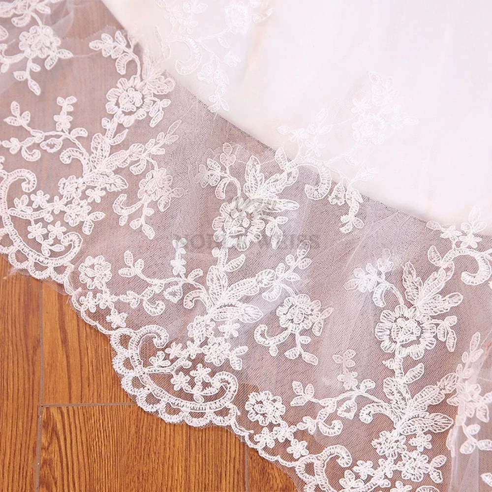 Lace Wedding Dress Boat Neck Appliques Beading Mermaid Bridal Dresses Lace Wedding Gown with Short Sleeves customized