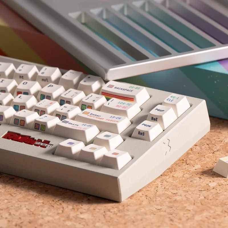 Imagem -02 - Retro C64 Keycaps Tema Lado-gravado Cereja Perfil Key Caps Adequado para Crush80 Acessórios Teclado Mecânico 116 Chaves Pbt