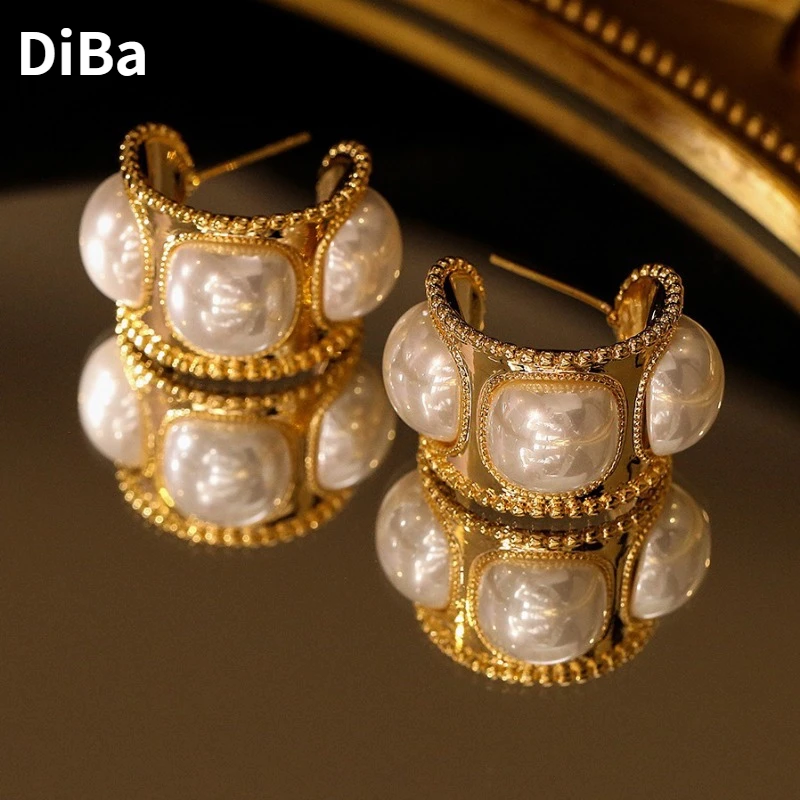 

Trendy Jewelry Elegant Style Hoop With Simulated Pearl Earrings For Women Girl Party Wedding Gift Hot Sale Accessories