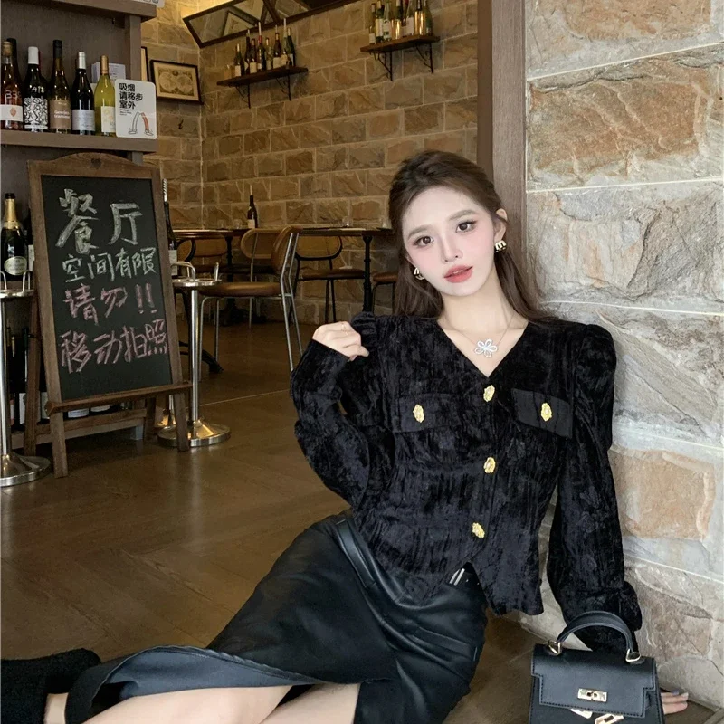 2024 Autumn and Winter New Women Top Bubble Sleeves V-Neck Gold Velvet Top Elegant Slim Versatile Y2k Top Female