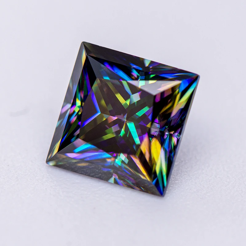 Großhandel Moissanit-Stein in Regenbogengrün, Prinzessinnenschliff mit Zertifikat, Künstlicher Edelstein für DIY-Schmuckherstellung – Detail 5