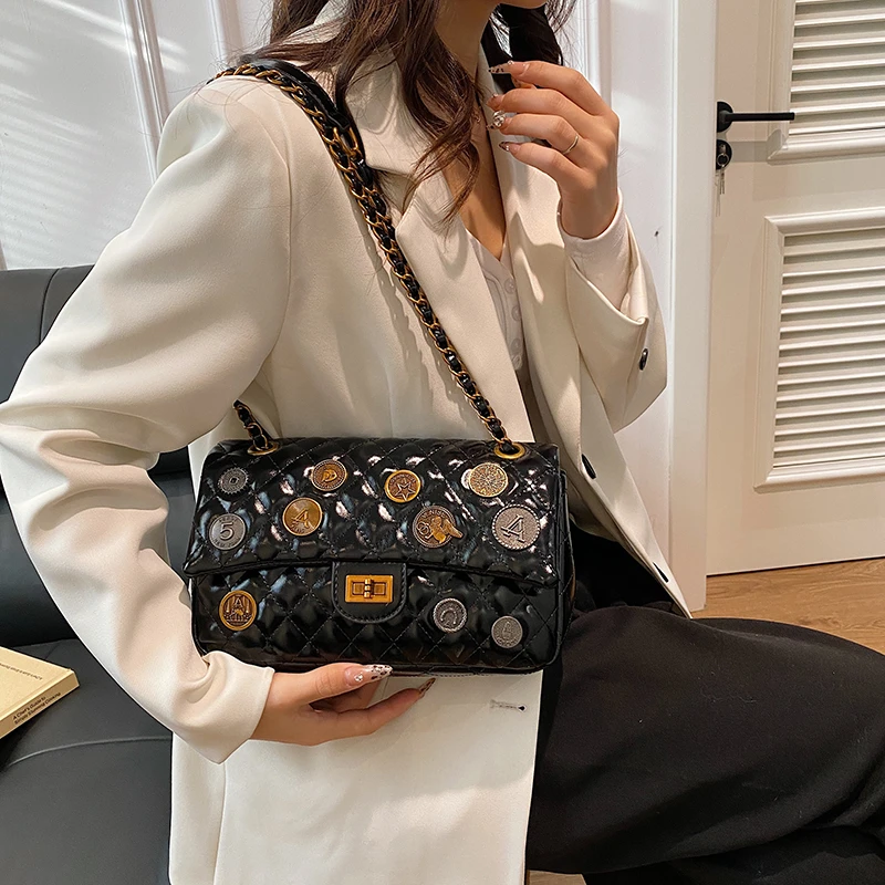 

High-Quality Genuine Leather Women's Messenger Bag Crossbody Style Shoulder Carry Elegant Classic