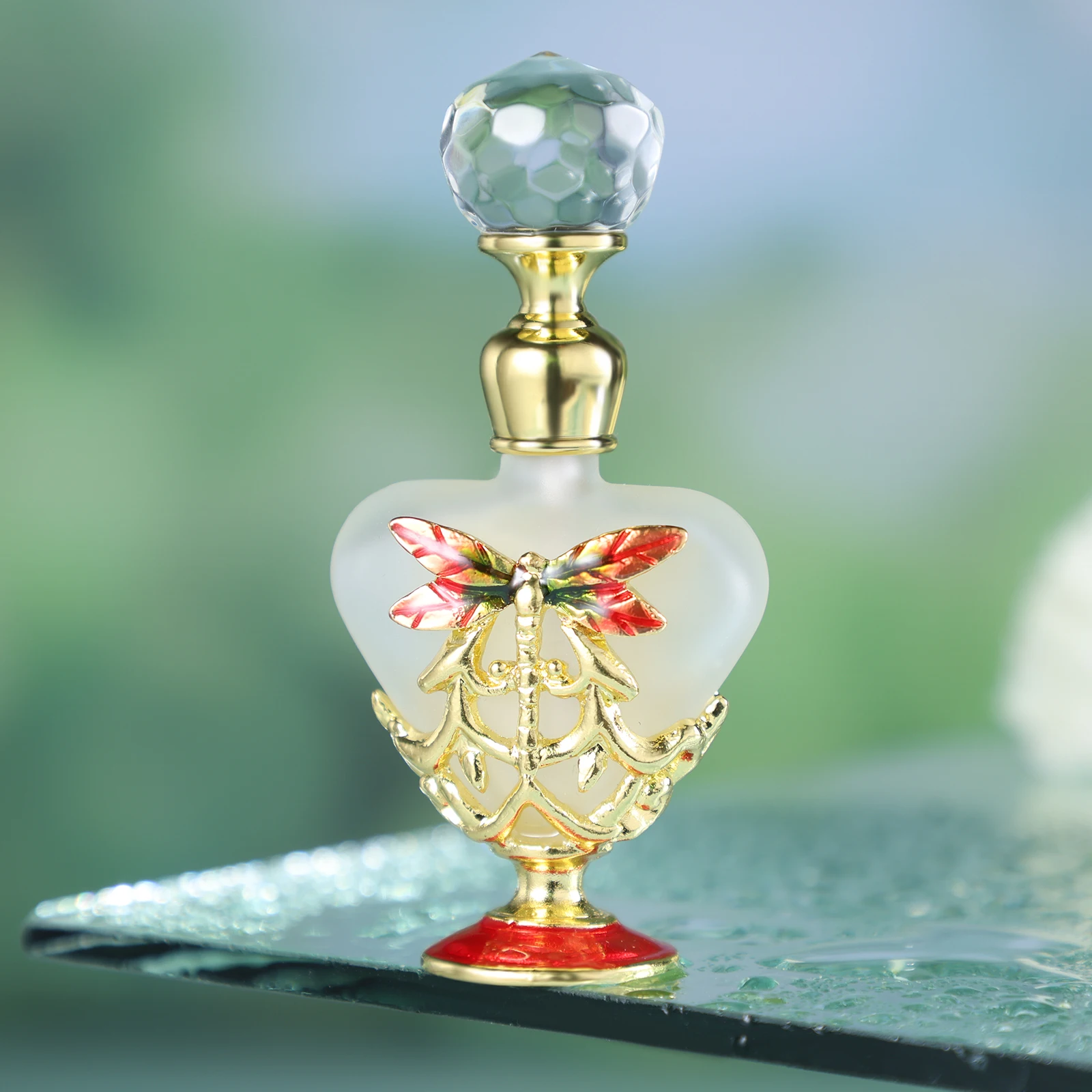 Retro Decorative Vial Vintage Red Enamel Dragonfly Pattern Crystal Cap Dropper 5ml Perfume Bottle Home/SPA/Yoga/Salon Ornament