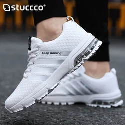 Zapatos informales blancos para hombre, zapatillas deportivas de malla, transpirables, resistentes, sin cordones, talla grande, novedad de 2023