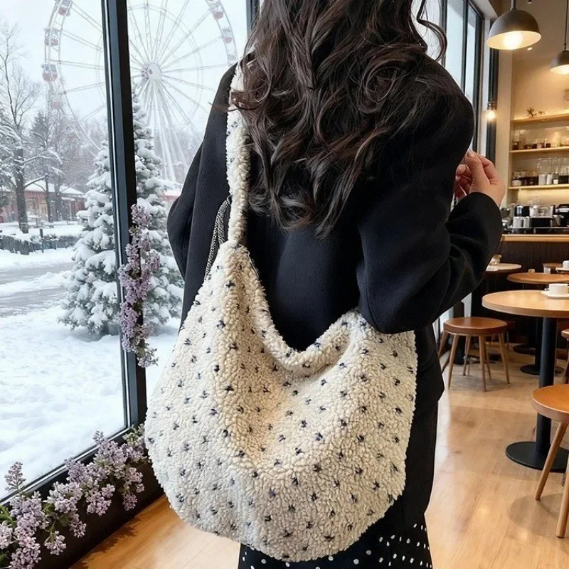 

Gorgeous Classic Diaper Bag Handbag Tote Aquarium Visit Minimalist Exquisite Charming Dainty Elegant Versatile Practical