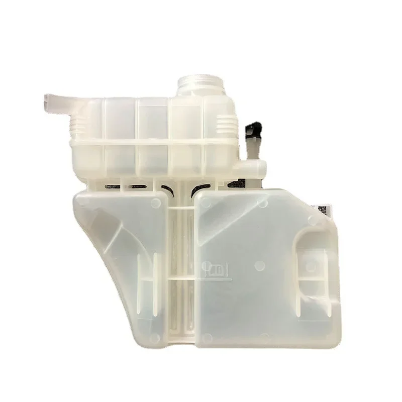 Applicable to Cadillac ATS Camaro CTS water tank cooling kettle expansion auxiliary water tank return tank