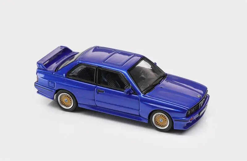 Mortal 1:64 E30 M3 SPORT EVOLUTION Limited899 Model samochodu odlewany ciśnieniowo