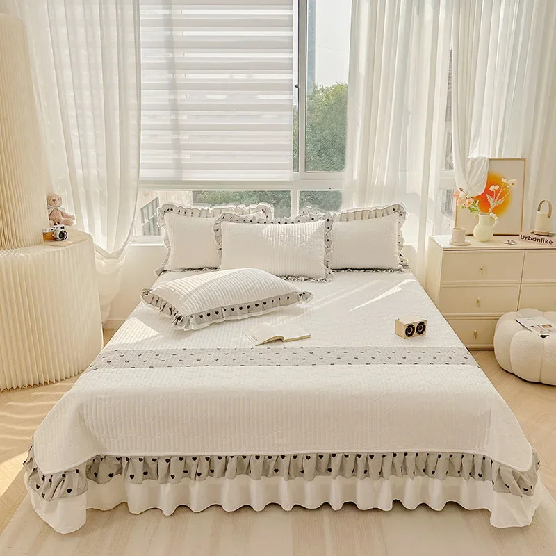 2024 new machine washable cotton lace padded cotton heart clear series thickened fungus lace bed cover soft and comfortable