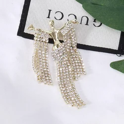 Dmari Luxury Jewelry Rhinestone Long Thread Tassel Drop Brooches Korean Fashion Bow Tie Lapel Pin For Women Clothing Accessories